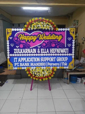 Papan Bunga di Kamal Muara